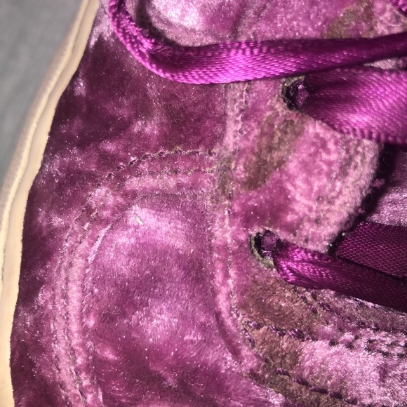 Air Force 1 Crushed Velvet size 4Y “Tea Berry” - Picture 13 of 16